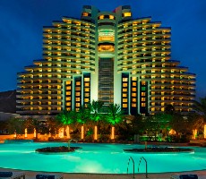 Le Meridien Al Aqah Beach Resort Hotel
