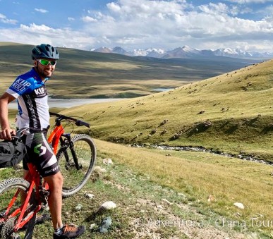 Kyrgyzstán na kole