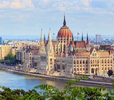 Maďarsko - Budapešť, královna Dunaje