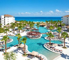 Secrets Playa Mujeres Golf & Spa Resort Hotel