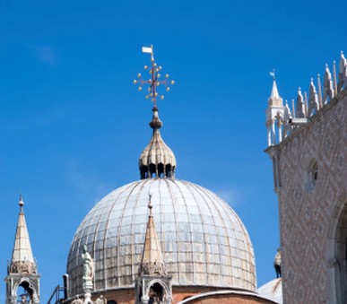 Silvestr v Benátkách a Florencie