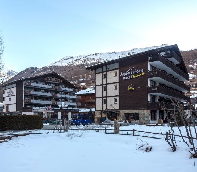 Alpen Resort Hotel (hlavní fotografie)
