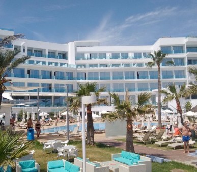 Vrissaki Beach Hotel (hlavní fotografie)