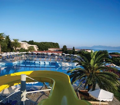 Hotel Roda Beach Resort