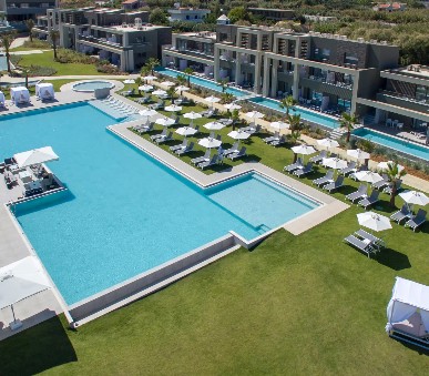 Hotel Myrion Beach & Resort