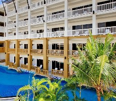 Hotel Kata Sea Breeze Resort