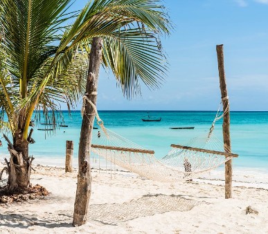 Relax na plážích Zanzibaru + Spice Tour + národní park Jozani