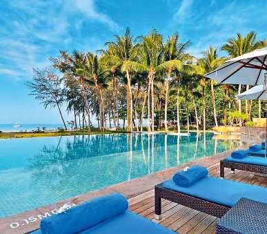 Hotel Dusit Thani Beach Krabi Resort
