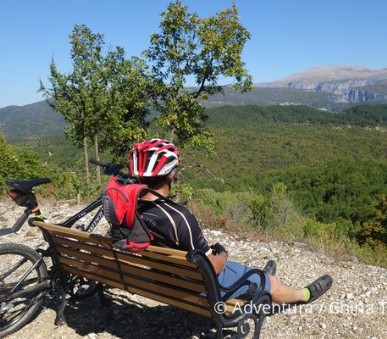 Národní parky Balkánského trojmezí na kole