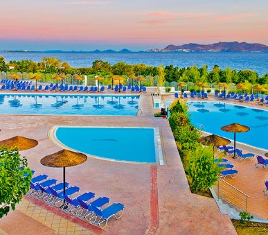 Hotel Kipriotis Panorama & Suites