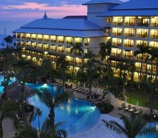 Hotel The Ravindra Beach Resort & Spa